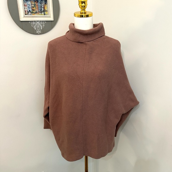 Source Unknown Sweaters - Oversized Brown Sweater Tunic Turtleneck Ribbed Texture Drop Shoulder Size XL